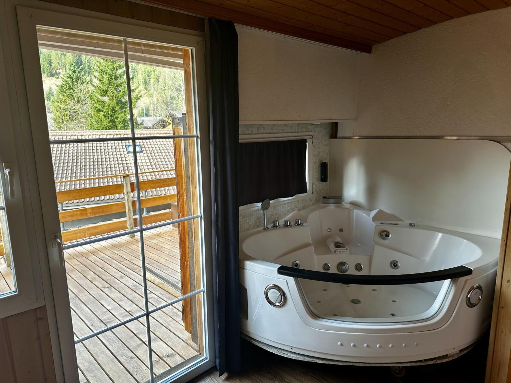 Chalet Hotel Adler Ag Kandersteg Luaran gambar