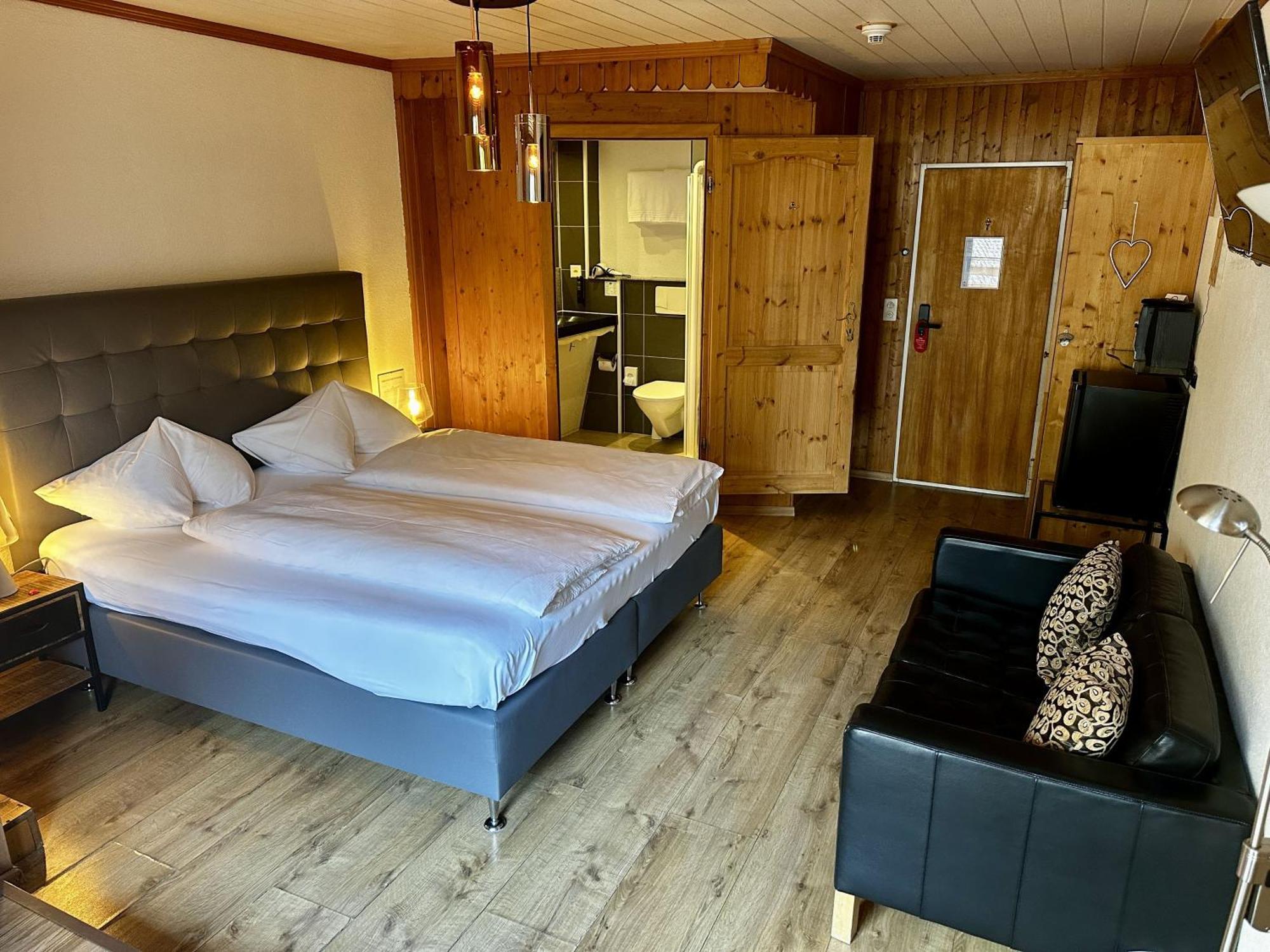 Chalet Hotel Adler Ag Kandersteg Luaran gambar